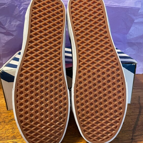 Vans size 13 50th anniversary limited edition, never worn sk8-hi main image 4